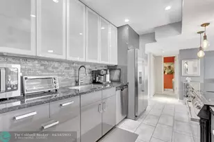 330 SE 20th Ave, Deerfield Beach, FL 33441 - Photo 20