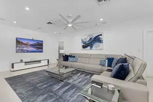 615 3rd Key Dr, Fort Lauderdale, FL 33304 - Photo 28