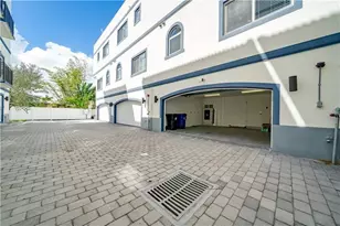 816 NE 7th St, Fort Lauderdale, FL 33004 - Photo 30
