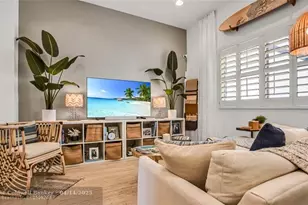 816 NE 7th St, Fort Lauderdale, FL 33004 - Photo 14