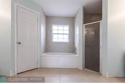 906 E 10th St, Lehigh Acres, FL 33972 - Photo 20