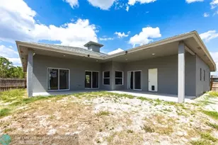 906 East 10th Street, Lehigh Acres, FL 33972 - Photo 38