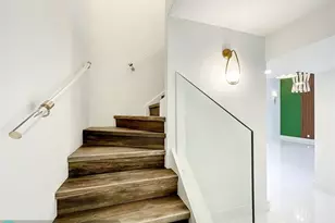 20329 W Country Club Dr, Miami, FL 33180 - Photo 18