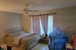 585 NW Floresta Dr, Port Saint Lucie, FL 34983 - Photo 10