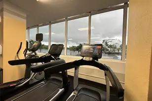 400 Kings Point Dr, Sunny Isles Beach, FL 33160 - Photo 28