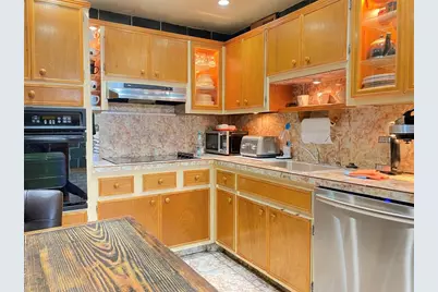 400  Kings Point Dr, Unit #1423, Sunny Isles Beach, FL 33160 - Photo 18