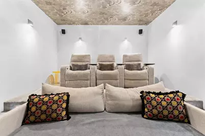 435  Bayshore Dr, Unit #702, Fort Lauderdale, FL 33304 - Photo 22