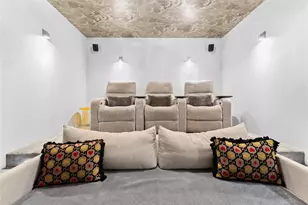 435 Bayshore Dr, Fort Lauderdale, FL 33304 - Photo 22