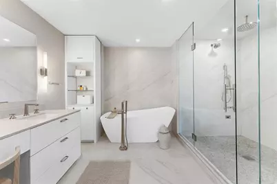 435  Bayshore Dr, Unit #702, Fort Lauderdale, FL 33304 - Photo 14