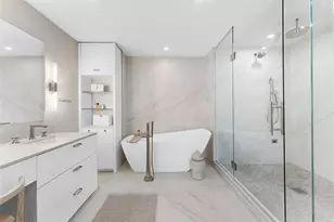 435 Bayshore Dr, Fort Lauderdale, FL 33304 - Photo 14