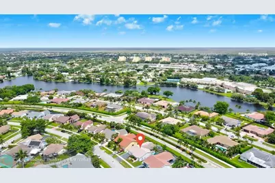 16643  Redwood Way, Weston, FL 33326 - Photo 46