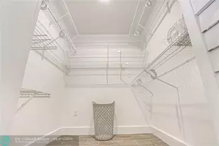 16643 Redwood Way, Weston, FL 33326 - Photo 14