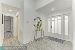 16643 Redwood Way, Weston, FL 33326 - Photo 2