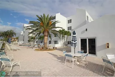 2860 NE 14th St, Unit #103D, Pompano Beach, FL 33062 - Photo 8