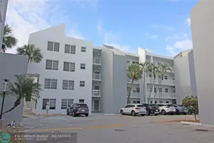 2860 NE 14th St, Pompano Beach, FL 33062 - Photo 2