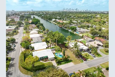 1924 NE 18th St, Fort Lauderdale, FL 33305 - Photo 42