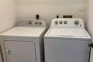 7473 Tam Oshanter Blvd, North Lauderdale, FL 33068 - Photo 8