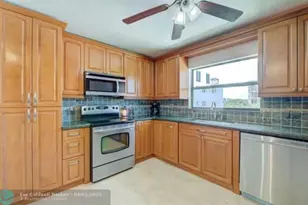 1975 SE 3rd St, Deerfield Beach, FL 33441 - Photo 8
