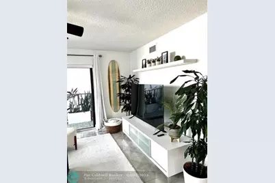 1975 SE 3rd St, Deerfield Beach, FL 33441 - Photo 4