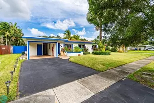 315 S 57th Ave, Hollywood, FL 33023 - Photo 4