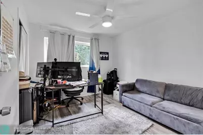 315 S 57th Ave, Hollywood, FL 33023 - Photo 16