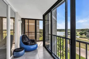 16300 Golf Club Rd, Weston, FL 33326 - Photo 30