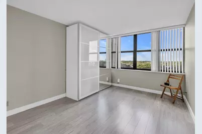 16300  Golf Club Rd, Unit #719, Weston, FL 33326 - Photo 22