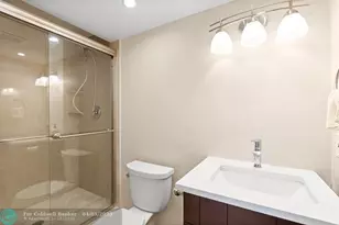 3057 Newport N, Deerfield Beach, FL 33442 - Photo 10