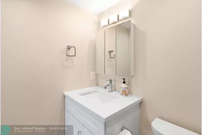 3057  Newport N, Unit #3057, Deerfield Beach, FL 33442 - Photo 16