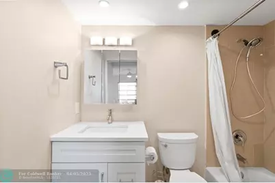 3057  Newport N, Unit #3057, Deerfield Beach, FL 33442 - Photo 14