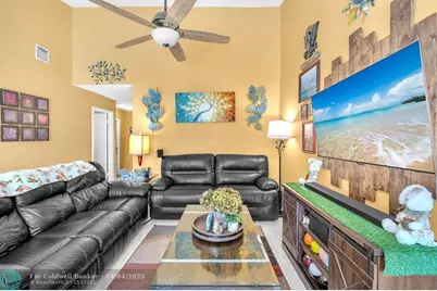 6008 NW 3rd St, Margate, FL 33063 - Photo 8