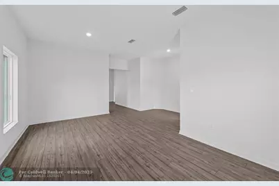 2373 SW Chateau Terr, Port Saint Lucie, FL 34953 - Photo 8