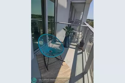 2000  Metropica, Unit #507, Sunrise, FL 33323 - Photo 4