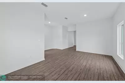 1517 SW Kamchatka Ave, Port Saint Lucie, FL 34953 - Photo 8