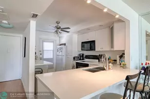 3401 N Country Club Dr, Aventura, FL 33180 - Photo 12