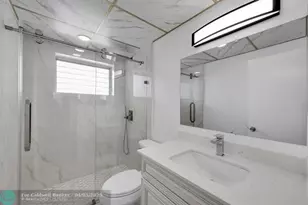 1021 Crystal Lake Dr, Deerfield Beach, FL 33064 - Photo 8