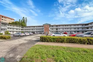 1021 Crystal Lake Dr, Deerfield Beach, FL 33064 - Photo 1