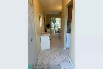 4321 NW 16th St, Unit #202C, Fort Lauderdale, FL 33313 - Photo 2