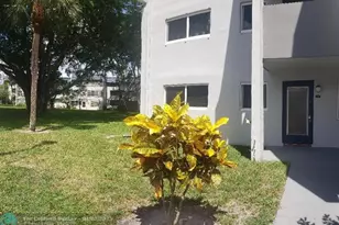 7897 Golf Cir Dr, Margate, FL 33063 - Photo 30