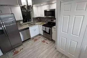 7684 NW 18th St, Margate, FL 33063 - Photo 18