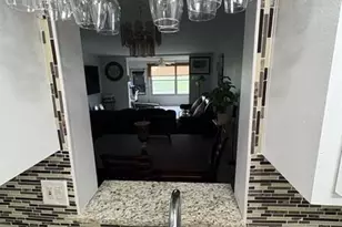 7684 NW 18th St, Margate, FL 33063 - Photo 20