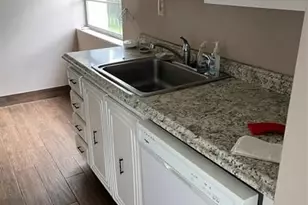 8205 NW 61st St, Tamarac, FL 33321 - Photo 16