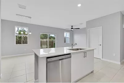 4614 NW 120th Way, Unit #4614, Coral Springs, FL 33076 - Photo 10