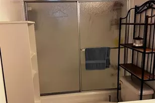 2831 Somerset Dr, Lauderdale Lakes, FL 33311 - Photo 4