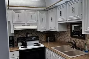 2831 Somerset Dr, Lauderdale Lakes, FL 33311 - Photo 16