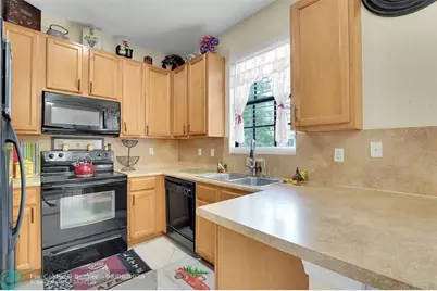 1764 SW Via Rossa, Unit #1764, Port Saint Lucie, FL 34953 - Photo 10