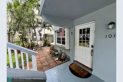 751  Pine Dr, Unit #101, Pompano Beach, FL 33060 - Photo 16