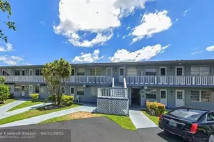 751 Pine Dr, Pompano Beach, FL 33060 - Photo 2