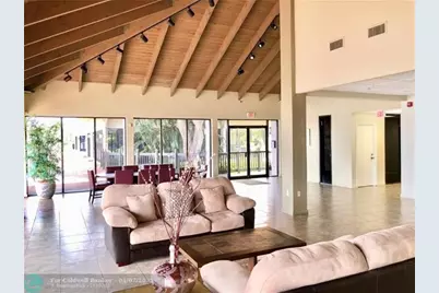 106  Lake Emerald Dr, Unit #315, Oakland Park, FL 33309 - Photo 42