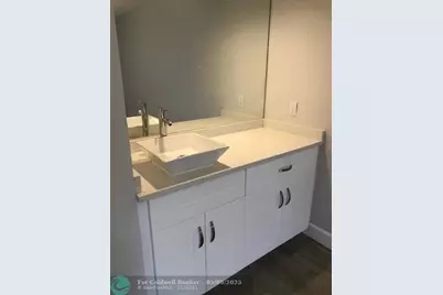 22028  Las Brisas Cir, Boca Raton, FL 33433 - Photo 14